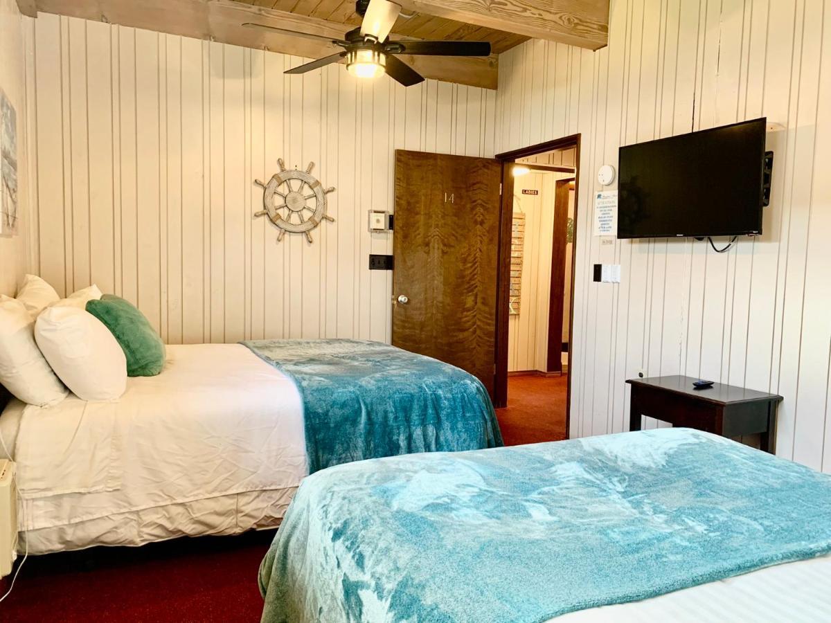 Breakers Boutique Inn Уестпорт Екстериор снимка