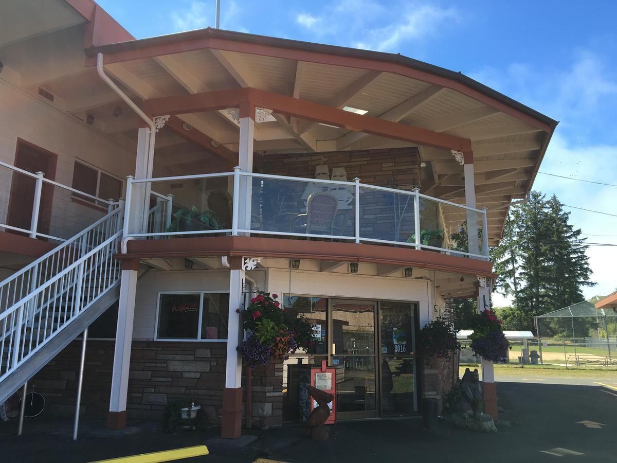 Breakers Boutique Inn Уестпорт Екстериор снимка